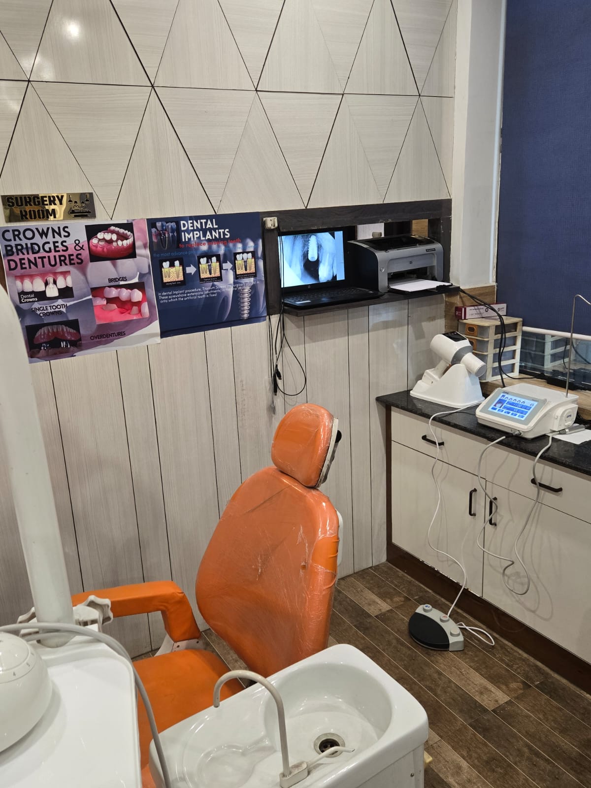 Surgery and dental implant room at Brite Smile Dental Clinic Jammu